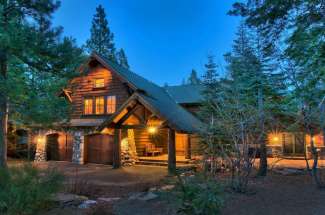 Snowpeak Retreat – Tahoe Donner